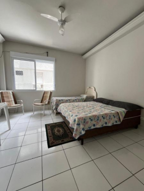 Studio 705 Bandeirantes Guarujá